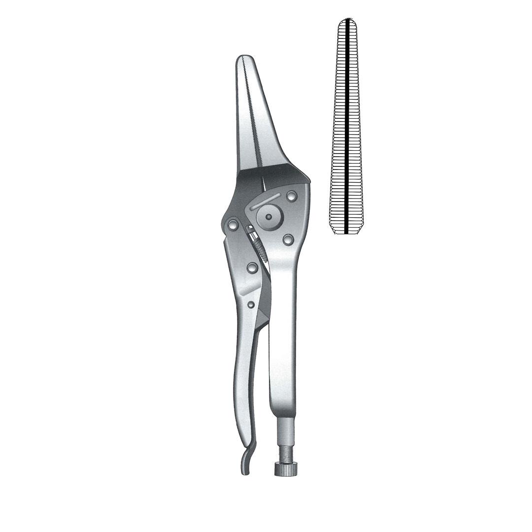 WIRE TWISTING FORCEPS Length of jaw 3 Tip width 7 mm Jaws are parallel  Large
